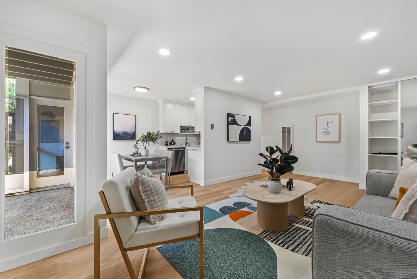 Detail Gallery Image 3 of 29 For 280 Easy St #311,  Mountain View,  CA 94043 - 1 Beds | 1 Baths