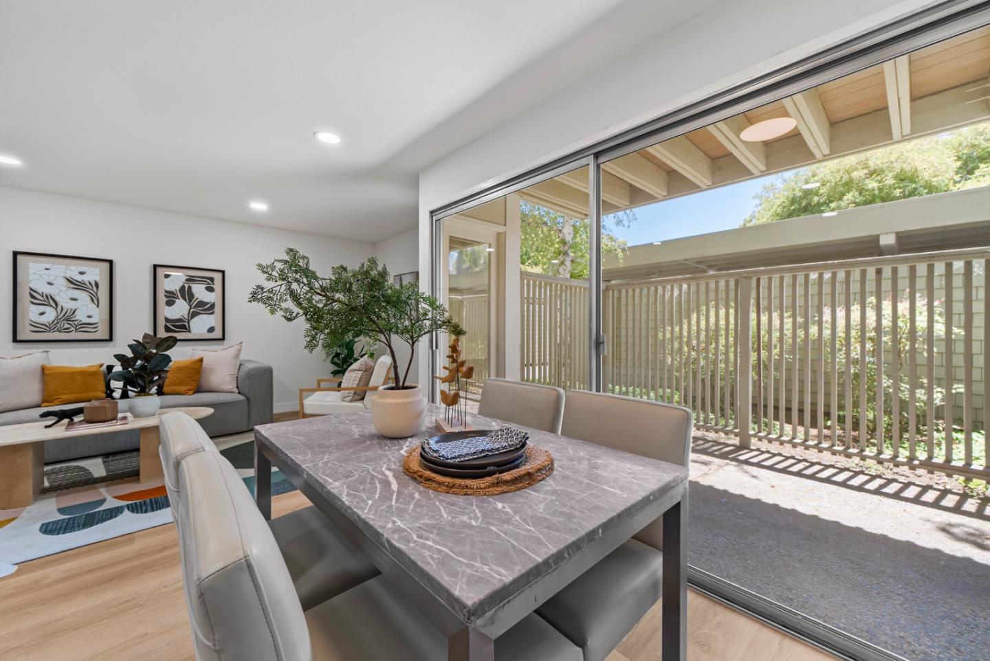 Detail Gallery Image 8 of 29 For 280 Easy St #311,  Mountain View,  CA 94043 - 1 Beds | 1 Baths