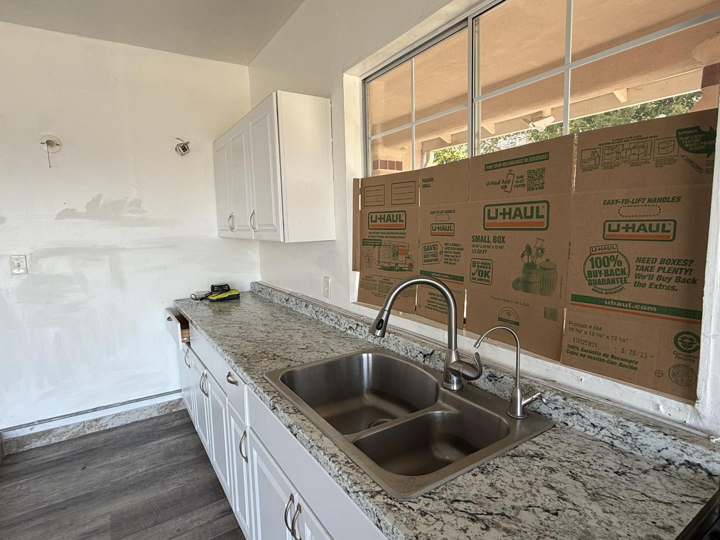 Detail Gallery Image 12 of 46 For 672 Catalina Cir, Vallejo,  CA 94589 - 3 Beds | 2/1 Baths