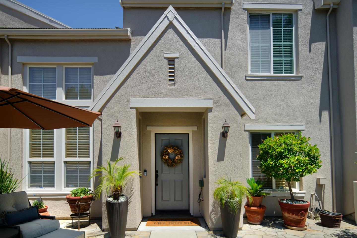 Detail Gallery Image 2 of 51 For 3126 Moncontour Ct, San Jose,  CA 95135 - 3 Beds | 2/1 Baths