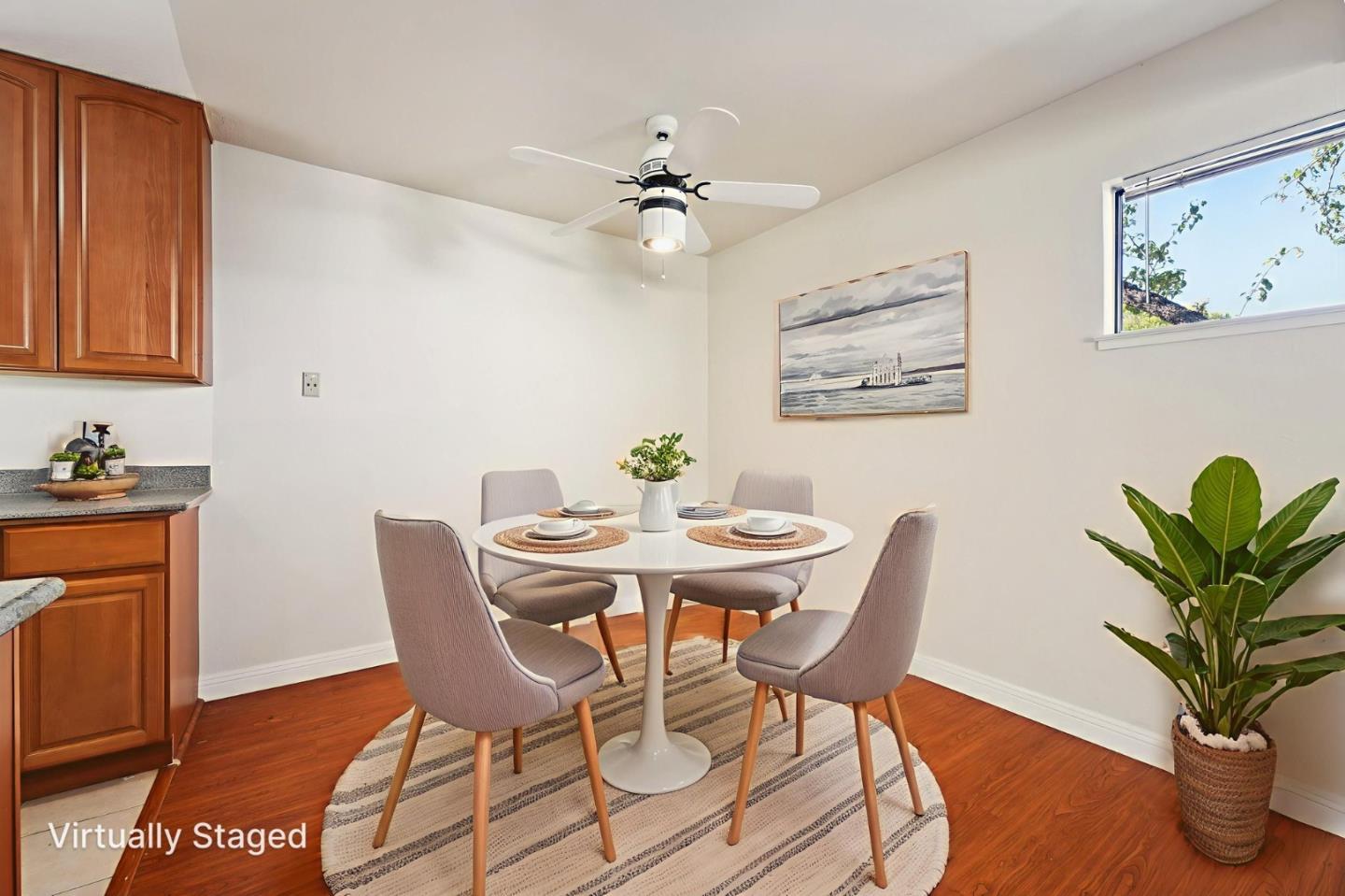 Detail Gallery Image 6 of 28 For 1734 W El Camino Real #1,  Mountain View,  CA 94040 - 2 Beds | 1/1 Baths