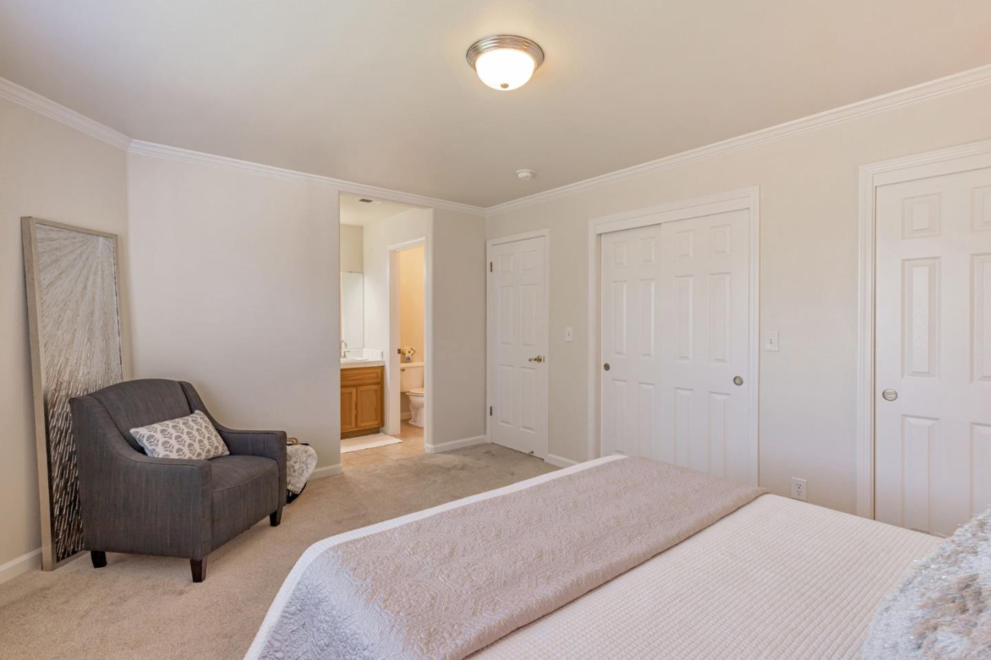 Detail Gallery Image 17 of 33 For 780 Alissa Ct, Hollister,  CA 95023 - 3 Beds | 2/1 Baths