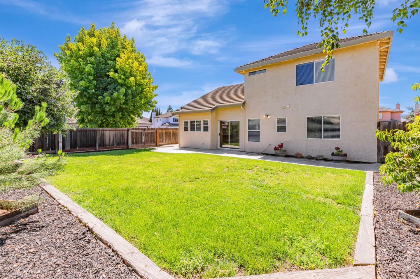 Detail Gallery Image 27 of 33 For 780 Alissa Ct, Hollister,  CA 95023 - 3 Beds | 2/1 Baths