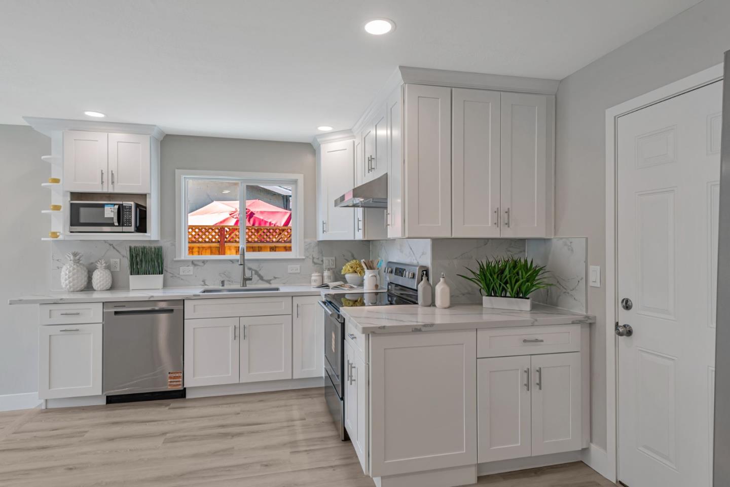 Detail Gallery Image 14 of 42 For 6283 Vegas Dr, San Jose,  CA 95120 - 4 Beds | 2 Baths