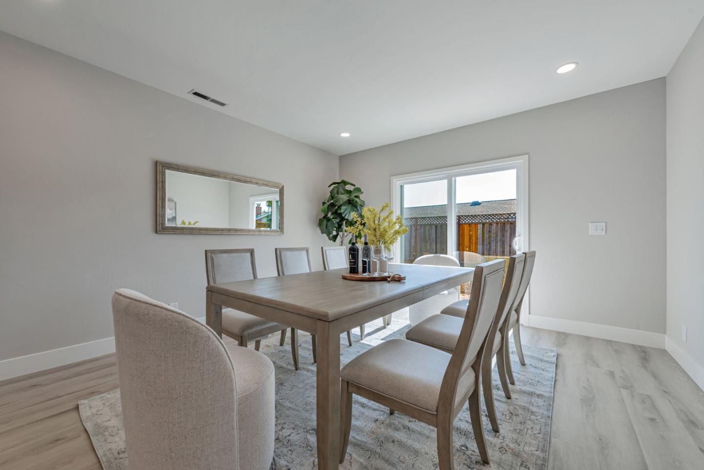 Detail Gallery Image 15 of 42 For 6283 Vegas Dr, San Jose,  CA 95120 - 4 Beds | 2 Baths
