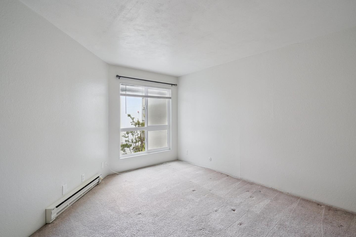 Detail Gallery Image 11 of 15 For 370 Imperial Way #218,  Daly City,  CA 94015 - 2 Beds | 2 Baths