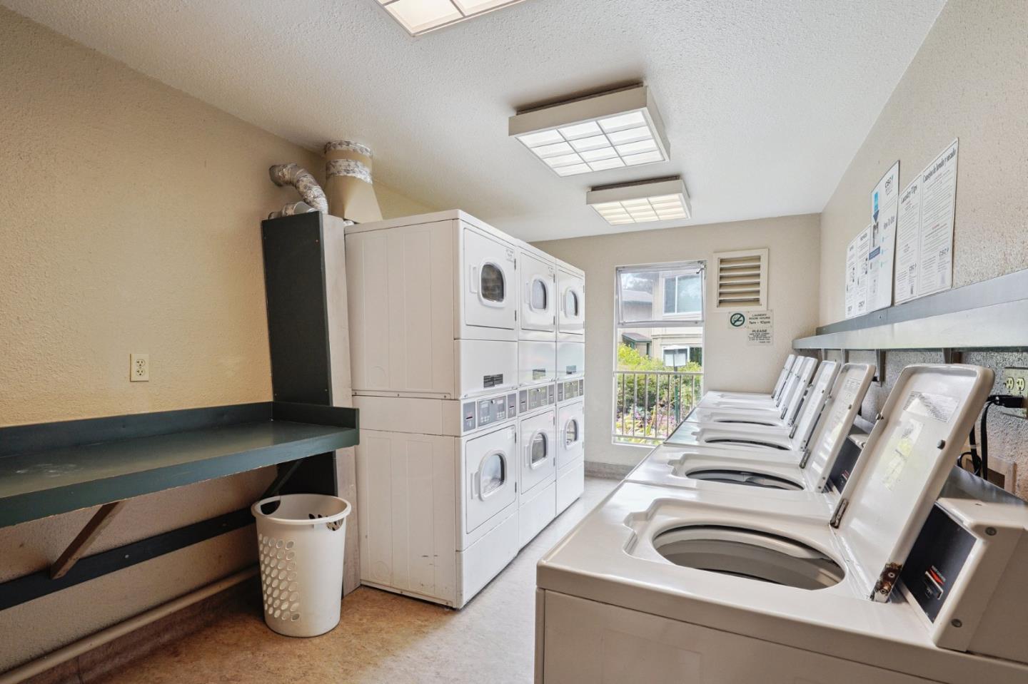 Detail Gallery Image 14 of 15 For 370 Imperial Way #218,  Daly City,  CA 94015 - 2 Beds | 2 Baths