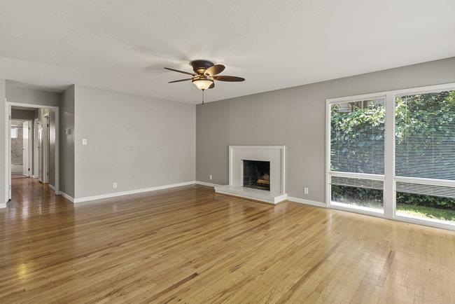 Detail Gallery Image 20 of 24 For 1638 Tyler Park Way, Mountain View,  CA 94040 - 3 Beds | 2 Baths