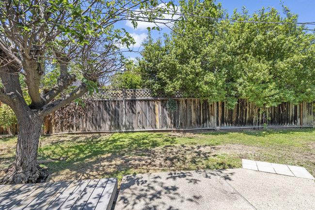 Detail Gallery Image 22 of 24 For 1638 Tyler Park Way, Mountain View,  CA 94040 - 3 Beds | 2 Baths