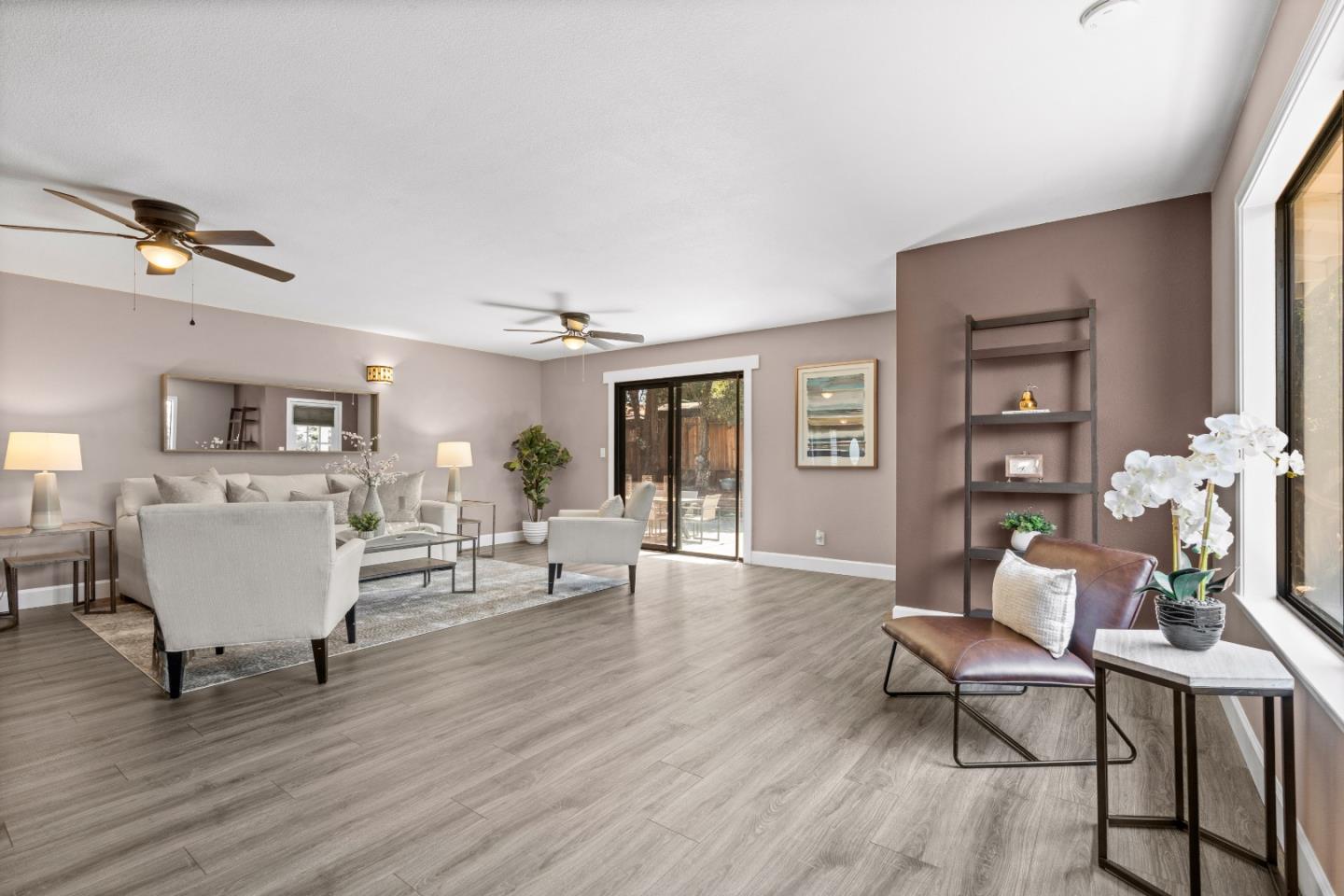 Detail Gallery Image 23 of 41 For 1031 Trinity Dr, Hollister,  CA 95023 - 3 Beds | 2 Baths