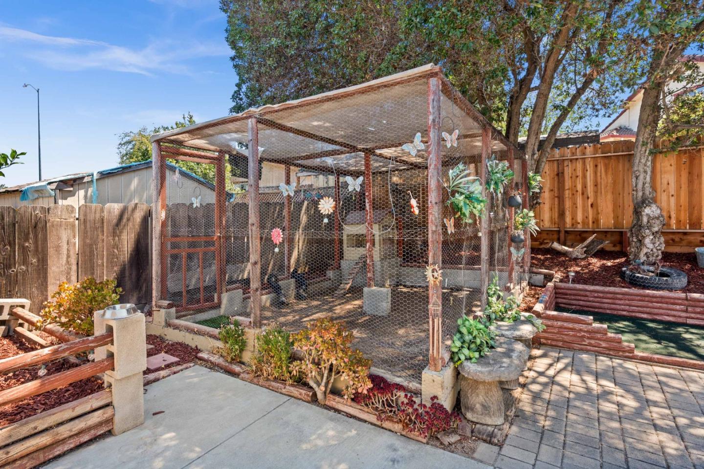 Detail Gallery Image 38 of 41 For 1031 Trinity Dr, Hollister,  CA 95023 - 3 Beds | 2 Baths