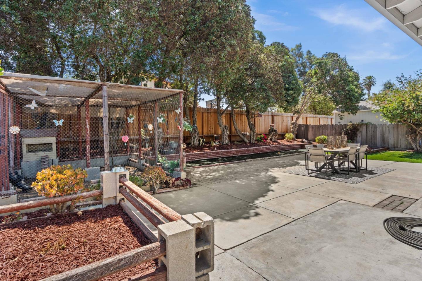 Detail Gallery Image 39 of 41 For 1031 Trinity Dr, Hollister,  CA 95023 - 3 Beds | 2 Baths