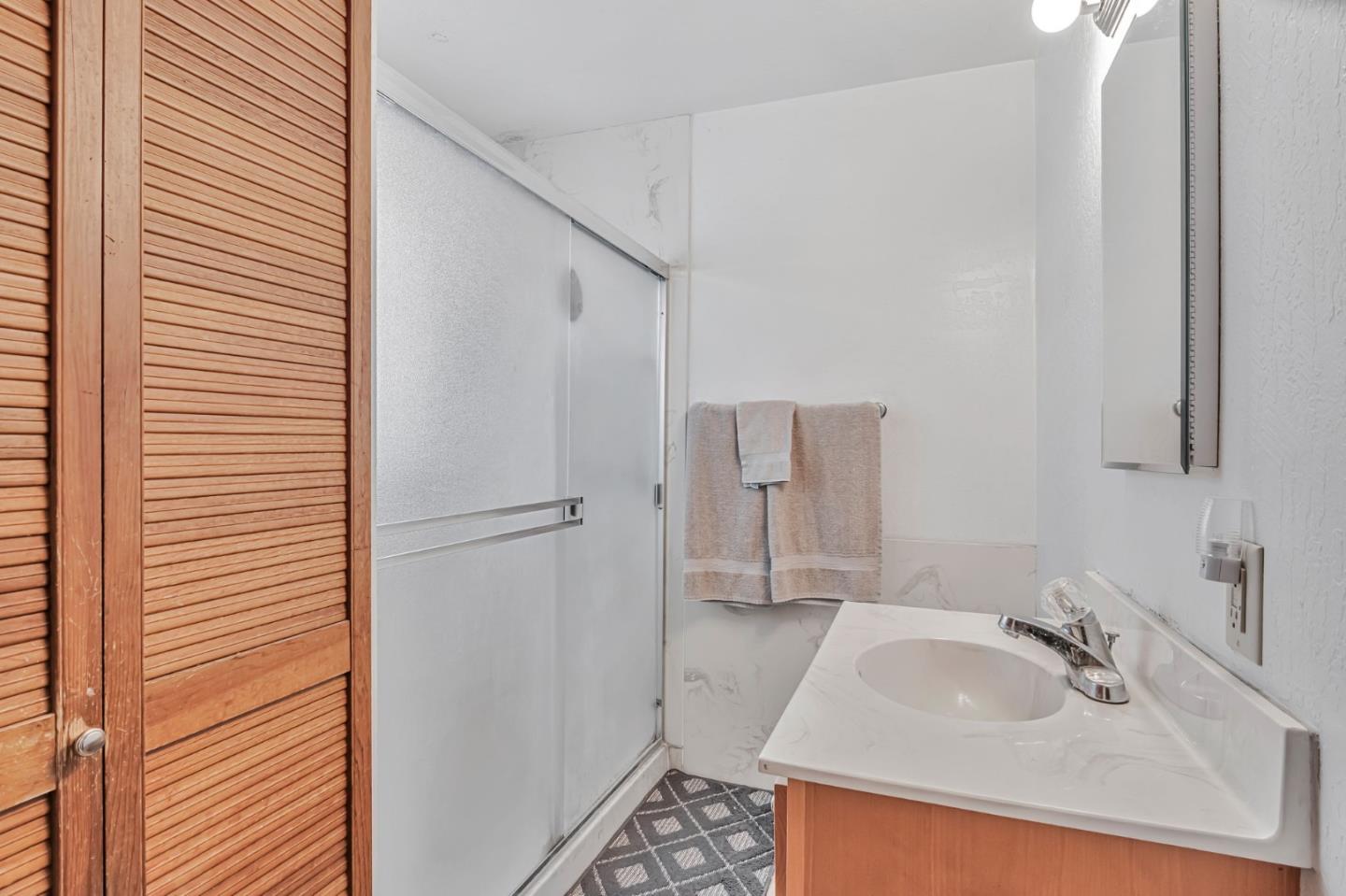 Detail Gallery Image 32 of 41 For 6030 Madelaine Dr, Newark,  CA 94560 - 3 Beds | 2 Baths