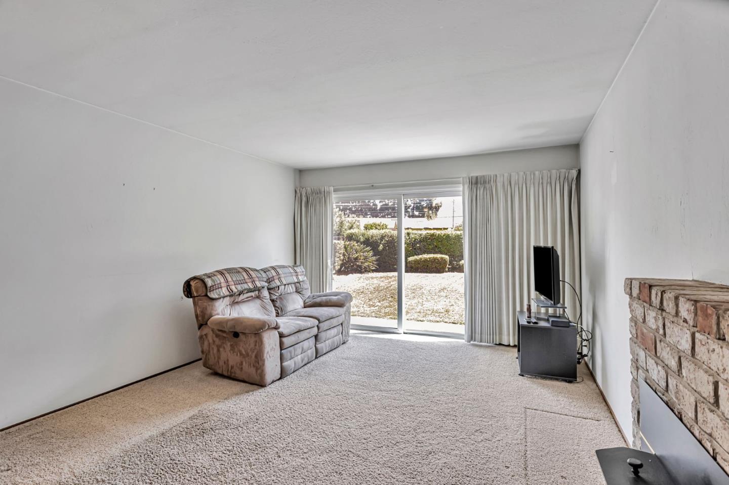 Detail Gallery Image 9 of 41 For 6030 Madelaine Dr, Newark,  CA 94560 - 3 Beds | 2 Baths
