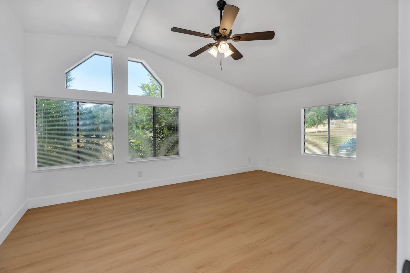 Detail Gallery Image 20 of 35 For 4028 Dawn Rd, Mariposa,  CA 95338 - 3 Beds | 2 Baths