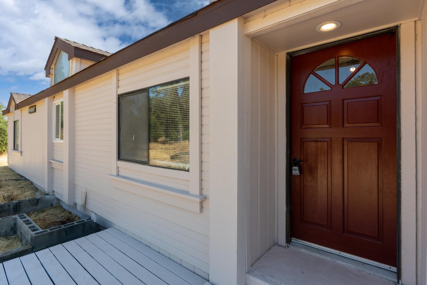 Detail Gallery Image 6 of 35 For 4028 Dawn Rd, Mariposa,  CA 95338 - 3 Beds | 2 Baths
