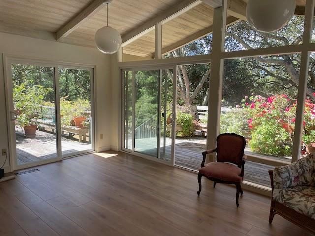Detail Gallery Image 10 of 15 For 37 La Rancheria, Carmel Valley,  CA 93924 - 4 Beds | 3 Baths