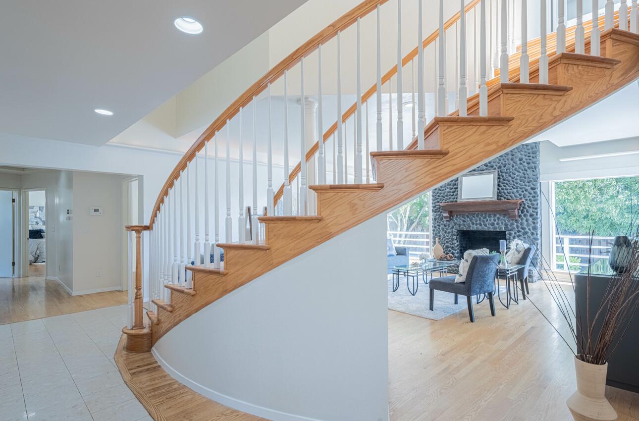 Detail Gallery Image 11 of 53 For 175 Tamarack Dr, Aptos,  CA 95003 - 3 Beds | 3 Baths