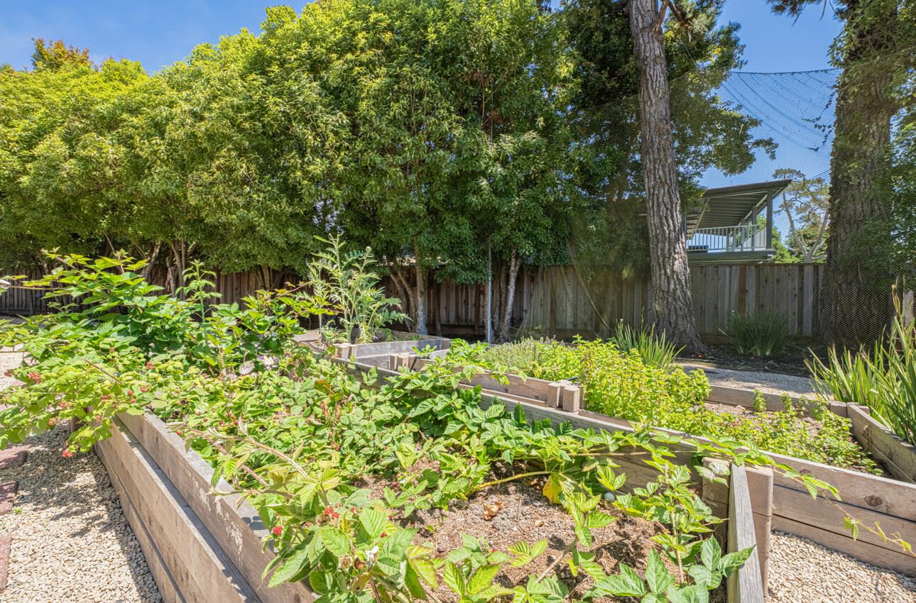 Detail Gallery Image 47 of 53 For 175 Tamarack Dr, Aptos,  CA 95003 - 3 Beds | 3 Baths