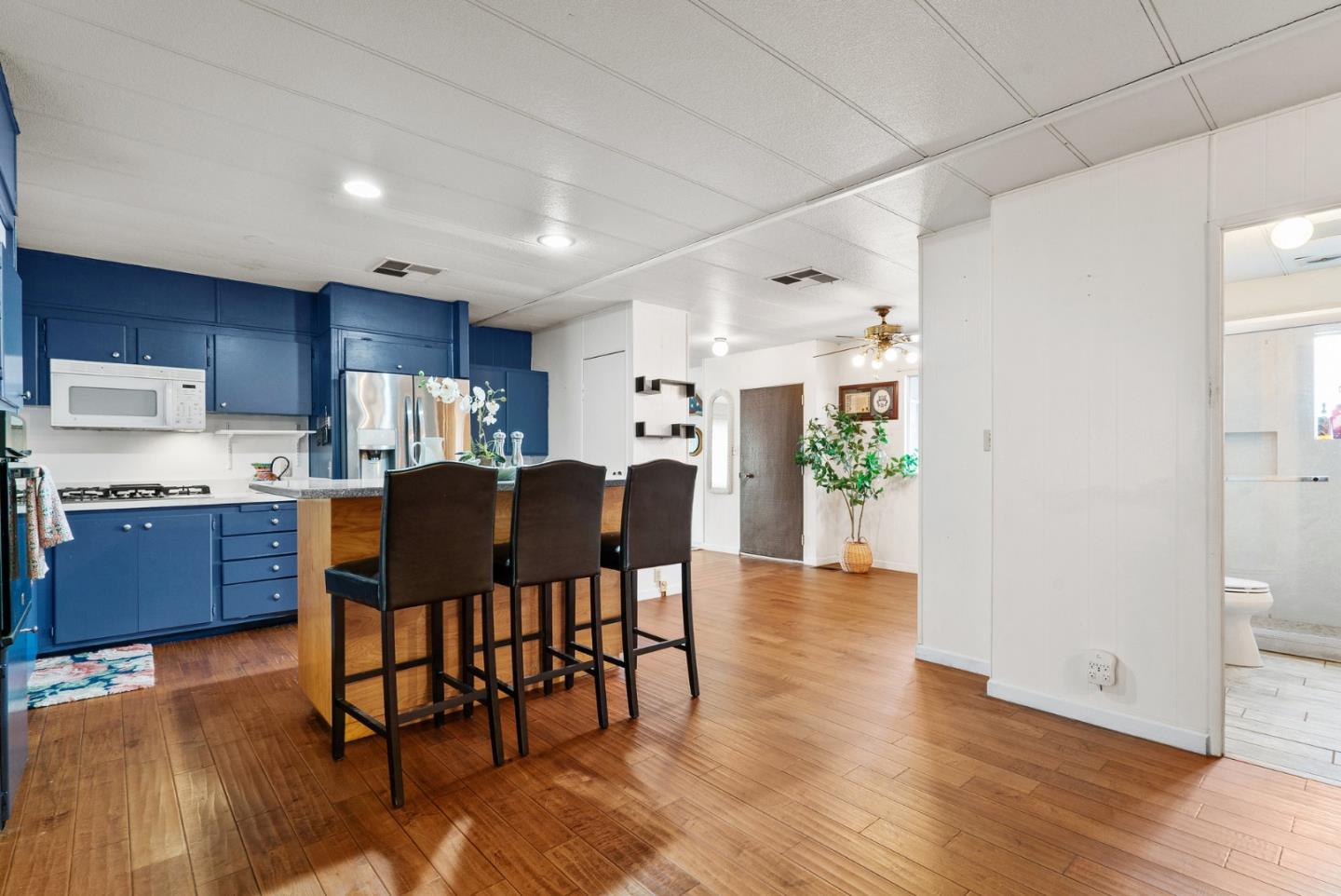 Detail Gallery Image 2 of 38 For 444 Whispering Pines #107,  Scotts Valley,  CA 95066 - 2 Beds | 2 Baths