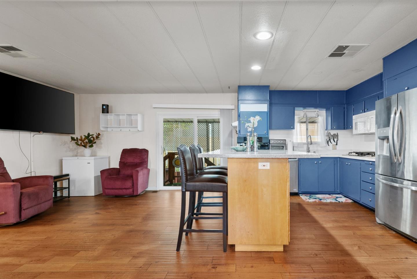 Detail Gallery Image 3 of 38 For 444 Whispering Pines #107,  Scotts Valley,  CA 95066 - 2 Beds | 2 Baths