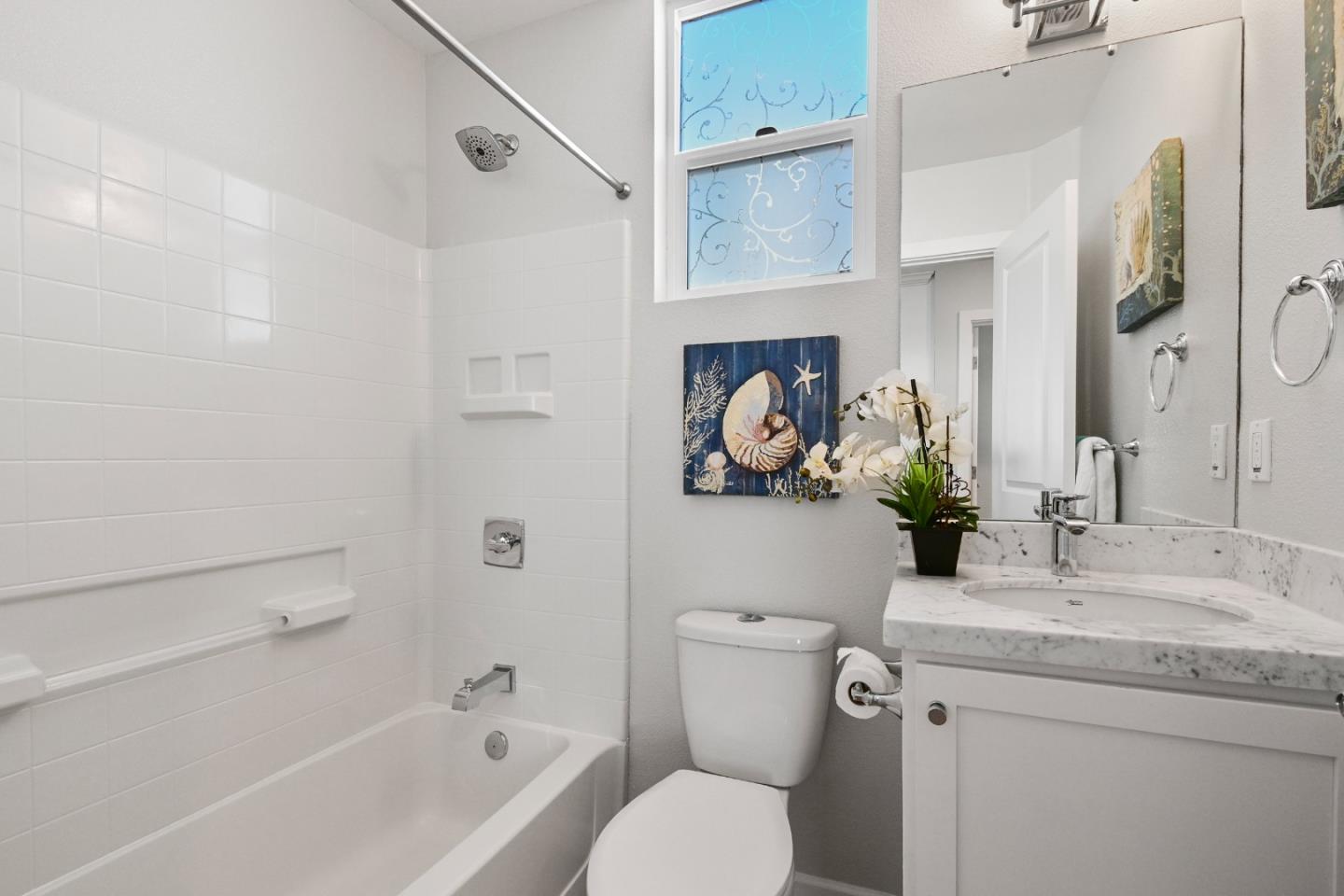 Detail Gallery Image 17 of 34 For 6245 Thornton Ave, Newark,  CA 94560 - 3 Beds | 3 Baths