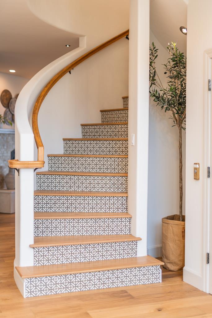 Detail Gallery Image 39 of 70 For 102 Livermore Ave, Capitola,  CA 95010 - 5 Beds | 4 Baths