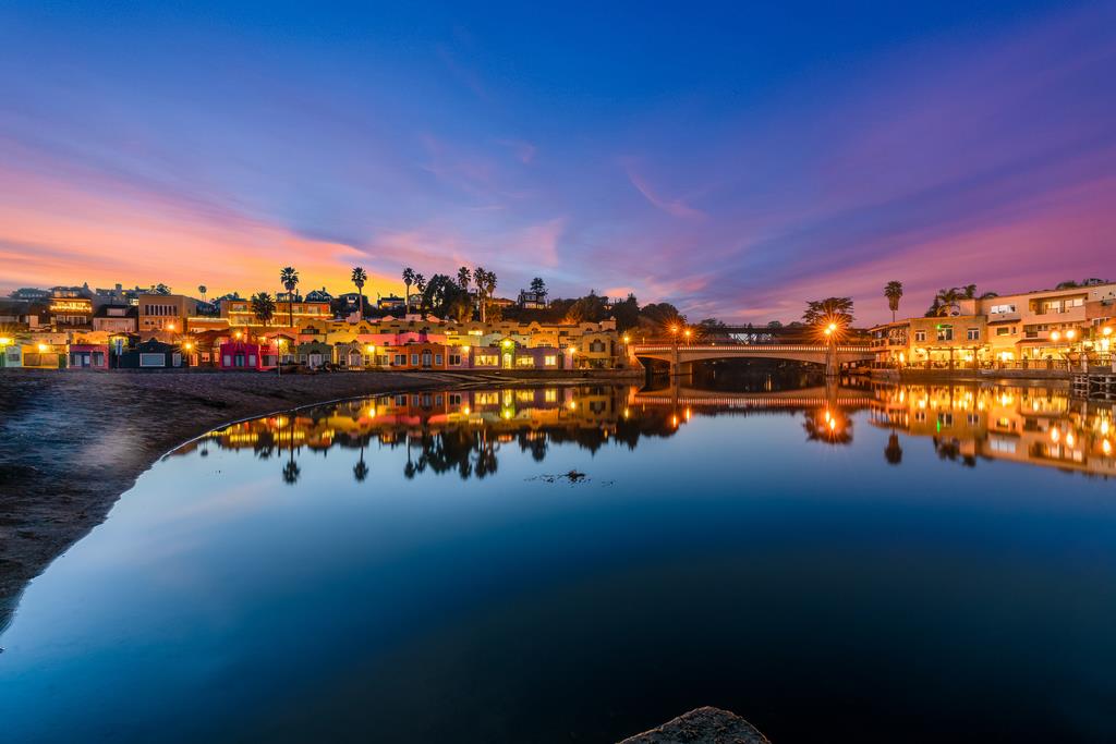 Detail Gallery Image 70 of 70 For 102 Livermore Ave, Capitola,  CA 95010 - 5 Beds | 4 Baths