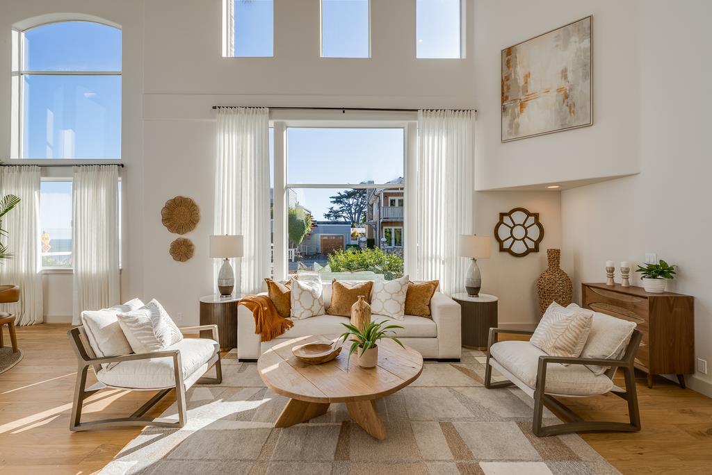 Detail Gallery Image 7 of 70 For 102 Livermore Ave, Capitola,  CA 95010 - 5 Beds | 4 Baths
