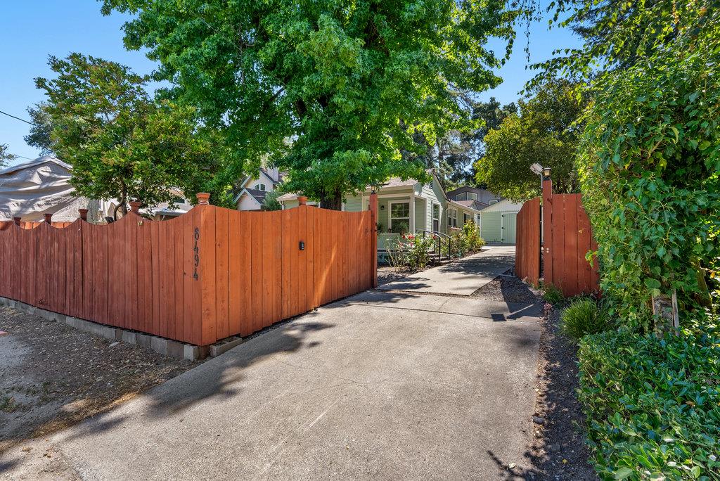 Detail Gallery Image 23 of 33 For 8494 Glen Arbor Rd, Ben Lomond,  CA 95005 - 2 Beds | 1 Baths