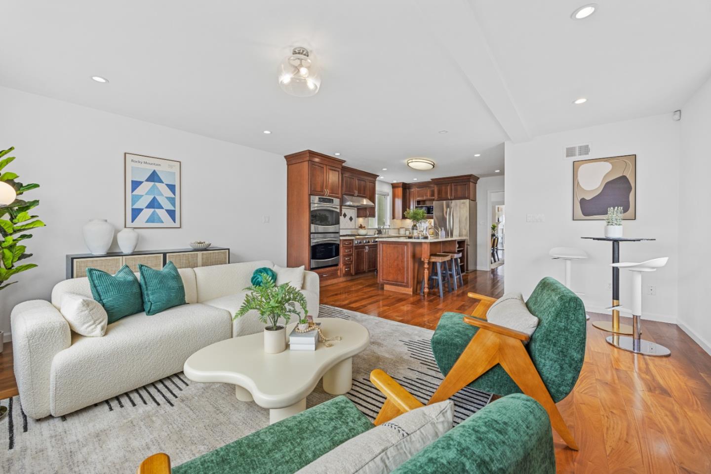 Detail Gallery Image 24 of 53 For 383 Glenwood Ave, Daly City,  CA 94015 - 4 Beds | 2/1 Baths