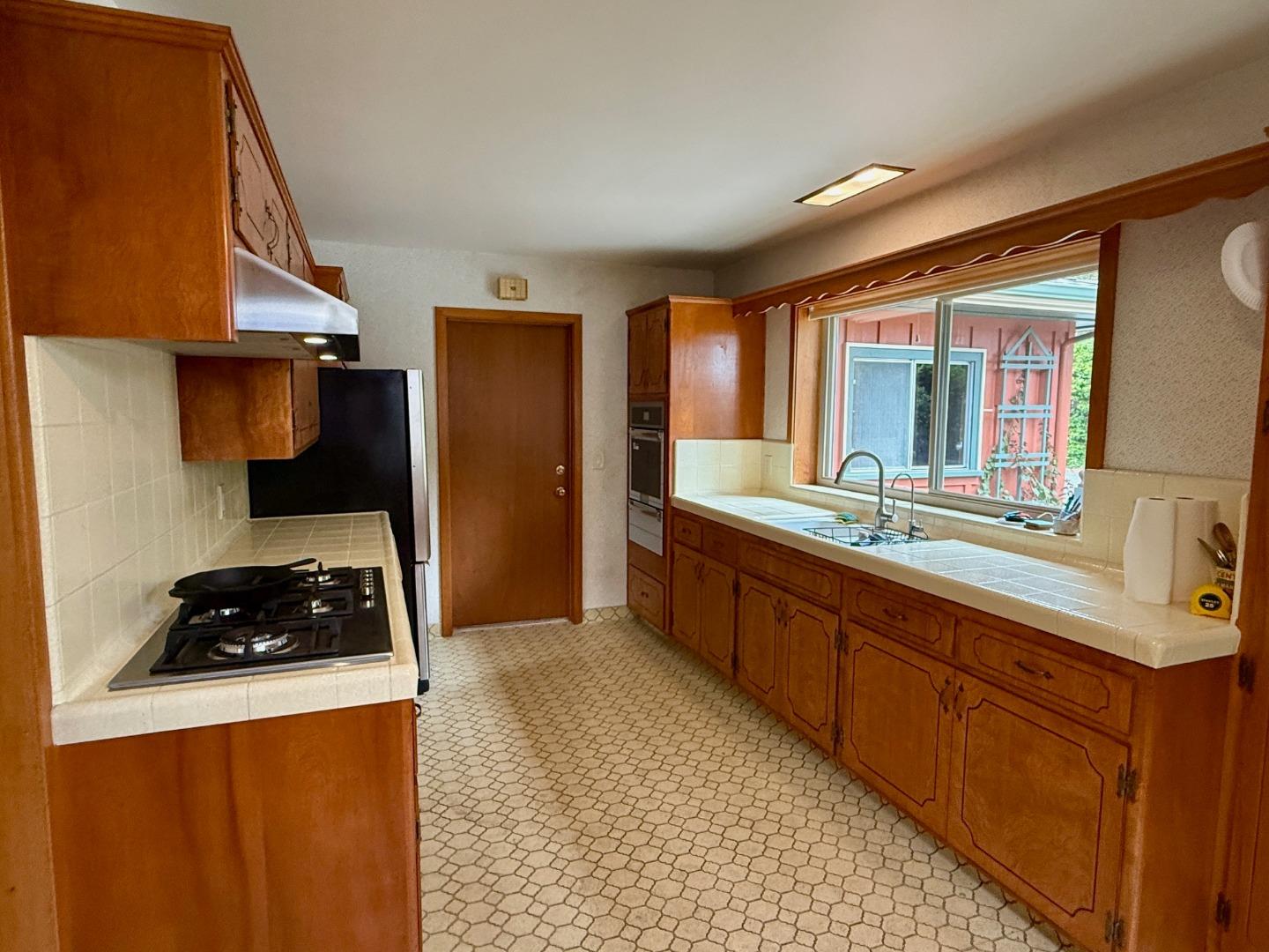 Detail Gallery Image 7 of 22 For 20 Arbolado, La Selva Beach,  CA 95076 - 2 Beds | 1/1 Baths