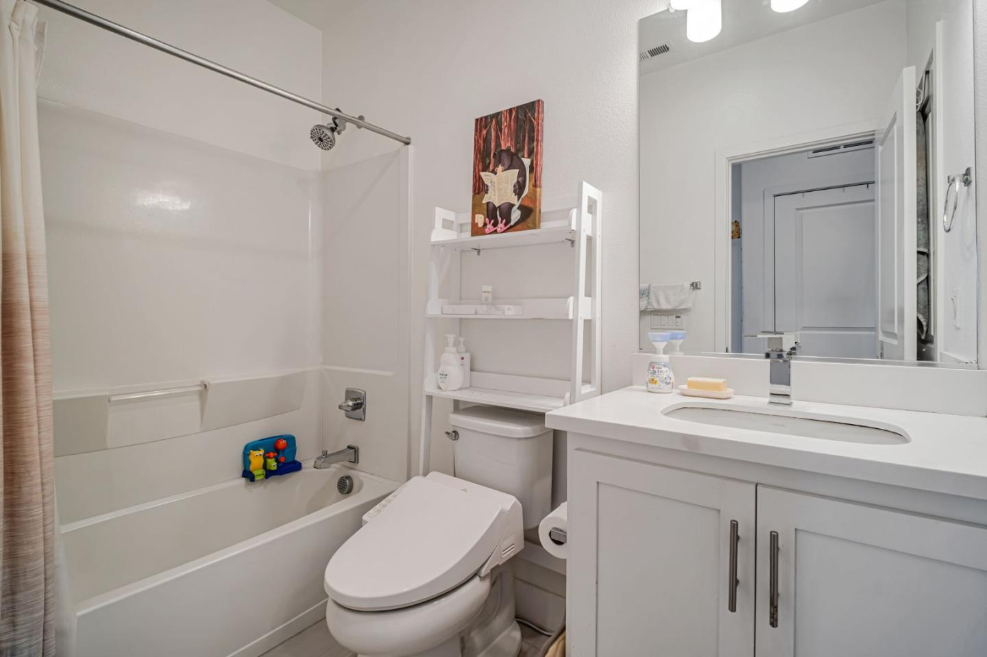 Detail Gallery Image 21 of 31 For 29464 Urbia Way, Hayward,  CA 94544 - 2 Beds | 2 Baths