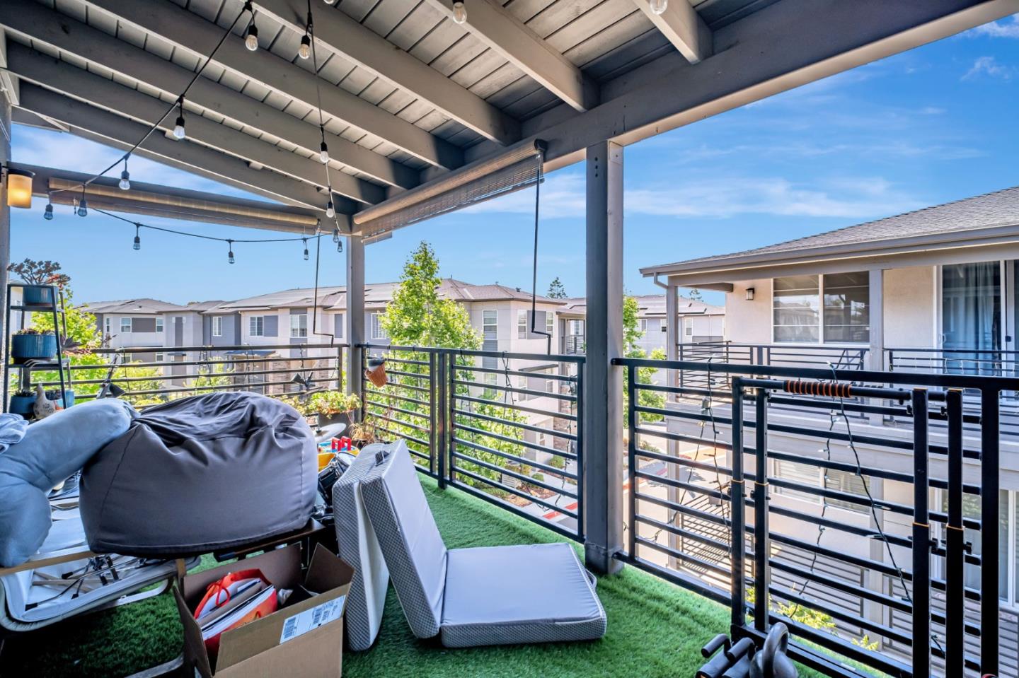 Detail Gallery Image 22 of 31 For 29464 Urbia Way, Hayward,  CA 94544 - 2 Beds | 2 Baths