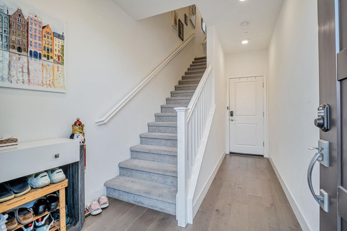 Detail Gallery Image 5 of 31 For 29464 Urbia Way, Hayward,  CA 94544 - 2 Beds | 2 Baths