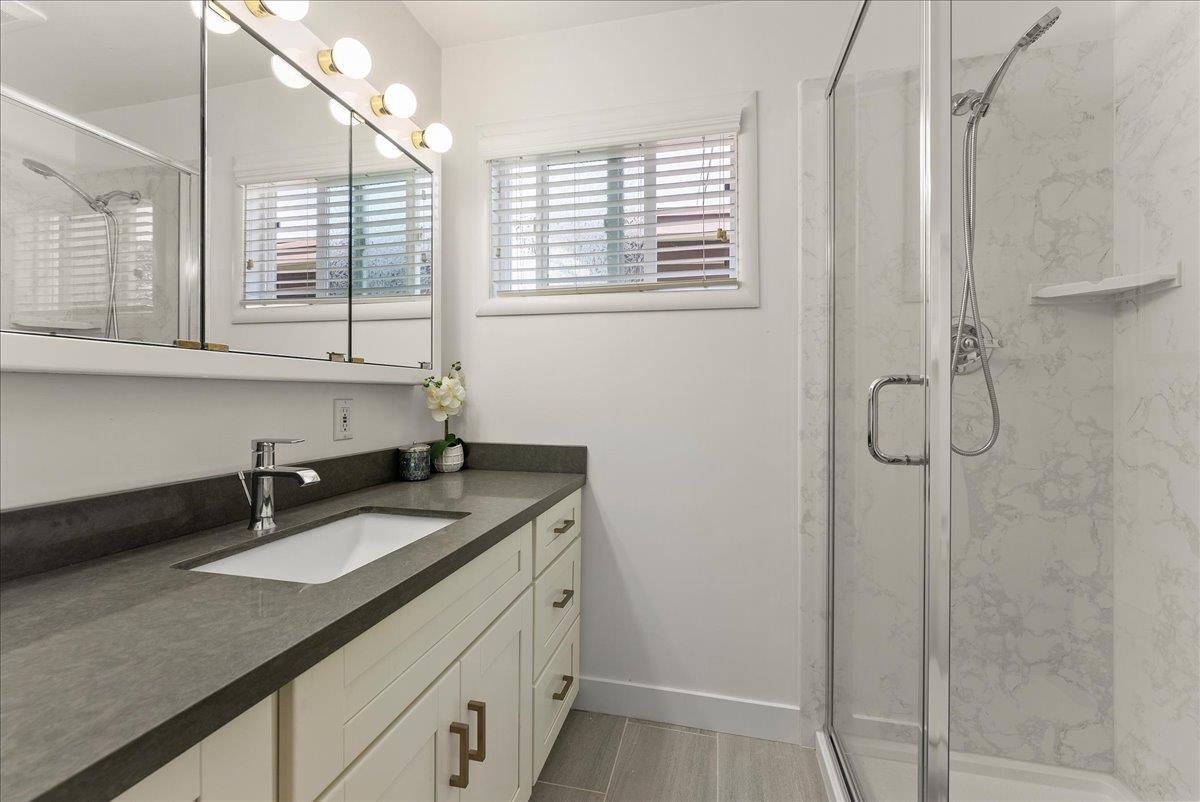 Detail Gallery Image 24 of 35 For 897 Loyalton Dr, Campbell,  CA 95008 - 3 Beds | 2 Baths