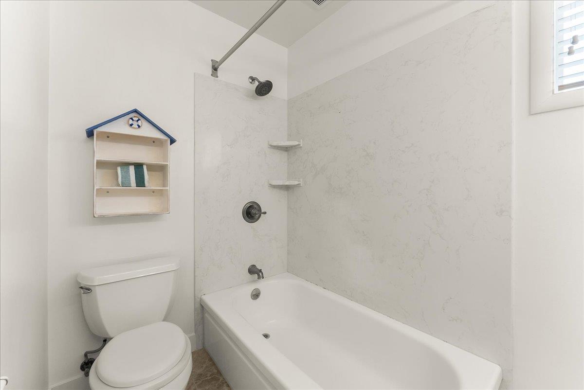 Detail Gallery Image 31 of 35 For 897 Loyalton Dr, Campbell,  CA 95008 - 3 Beds | 2 Baths