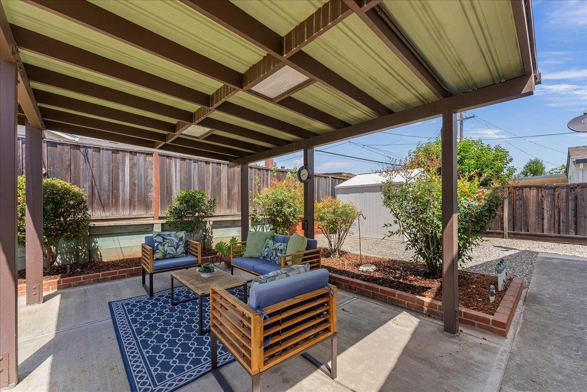 Detail Gallery Image 32 of 35 For 897 Loyalton Dr, Campbell,  CA 95008 - 3 Beds | 2 Baths