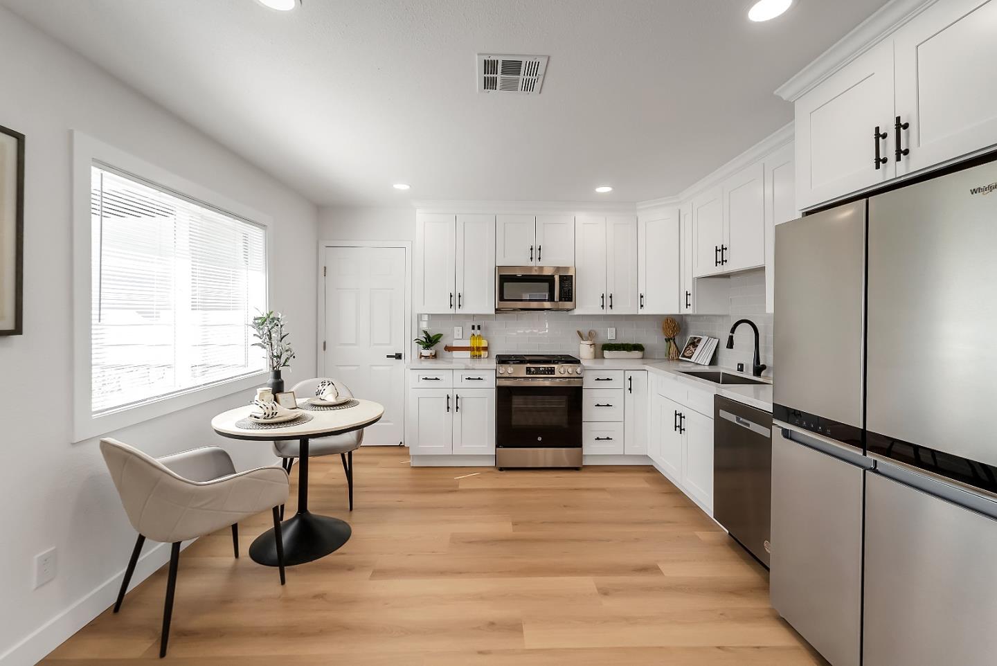 Detail Gallery Image 9 of 24 For 2668 Mozart Ave, San Jose,  CA 95122 - 4 Beds | 2 Baths