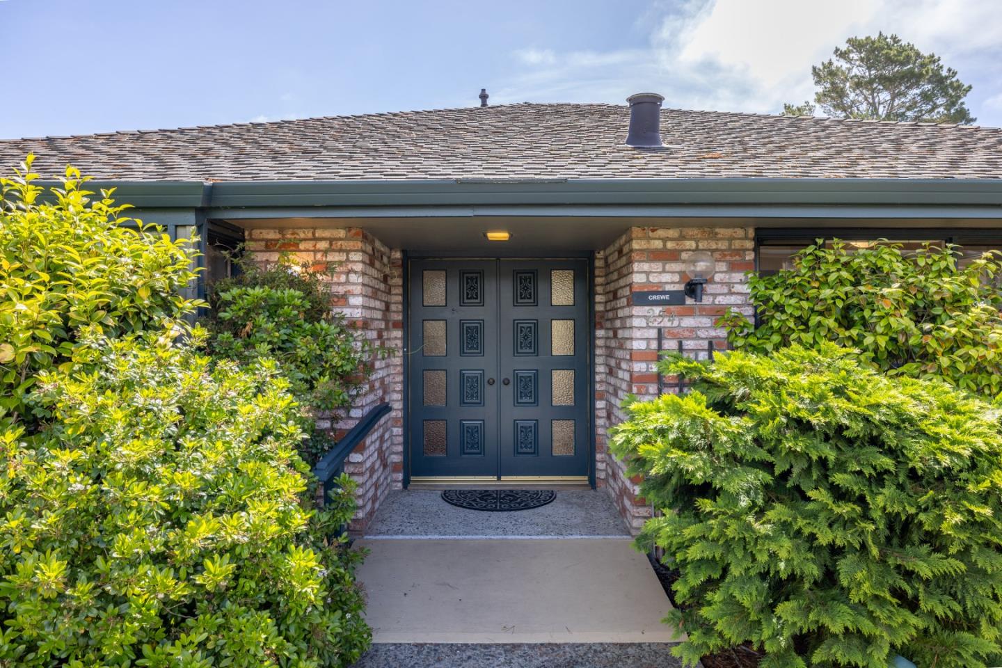 Detail Gallery Image 2 of 36 For 254 Del Mesa, Carmel,  CA 93923 - 2 Beds | 2 Baths