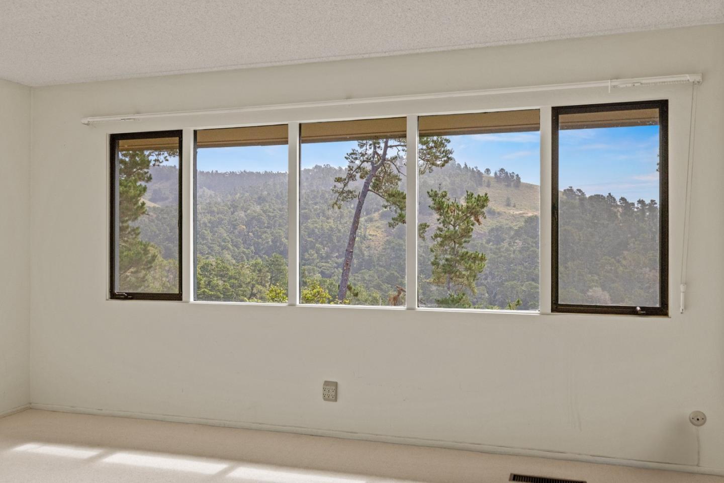 Detail Gallery Image 21 of 36 For 254 Del Mesa, Carmel,  CA 93923 - 2 Beds | 2 Baths