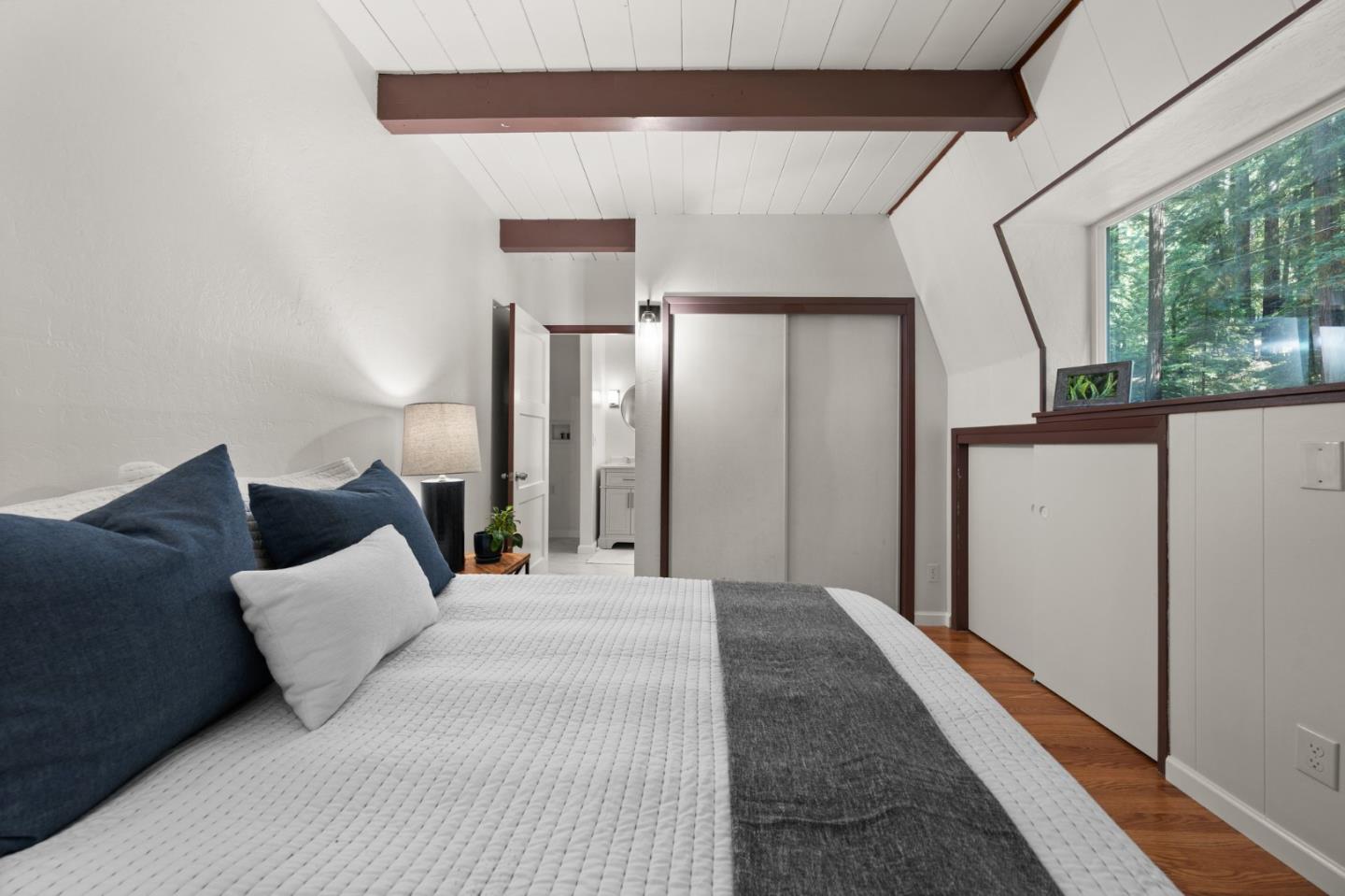 Detail Gallery Image 27 of 46 For 1666 Creek Dr, Felton,  CA 95018 - 4 Beds | 2/1 Baths
