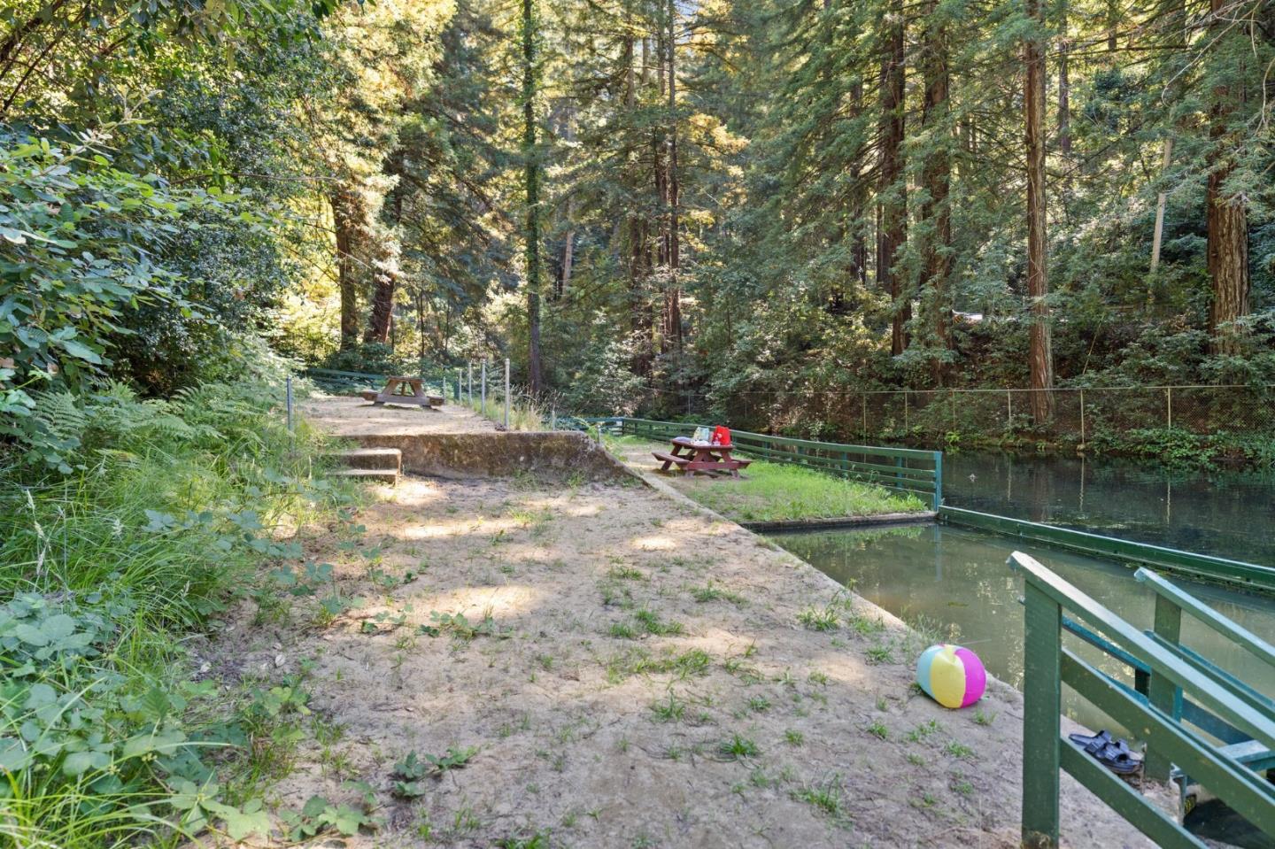 Detail Gallery Image 45 of 46 For 1666 Creek Dr, Felton,  CA 95018 - 4 Beds | 2/1 Baths