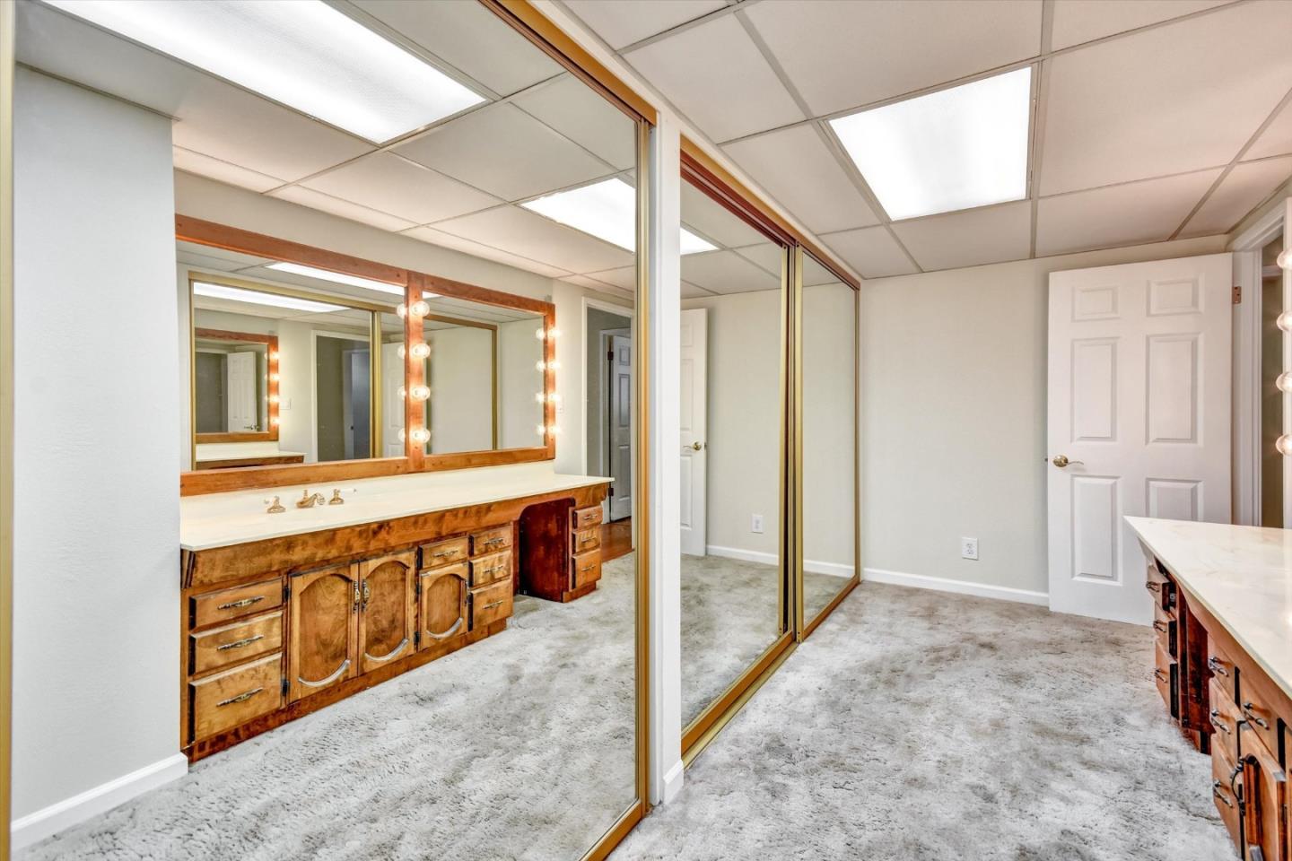 Detail Gallery Image 18 of 35 For 1543 Willowbrook Dr, San Jose,  CA 95118 - 4 Beds | 2/1 Baths