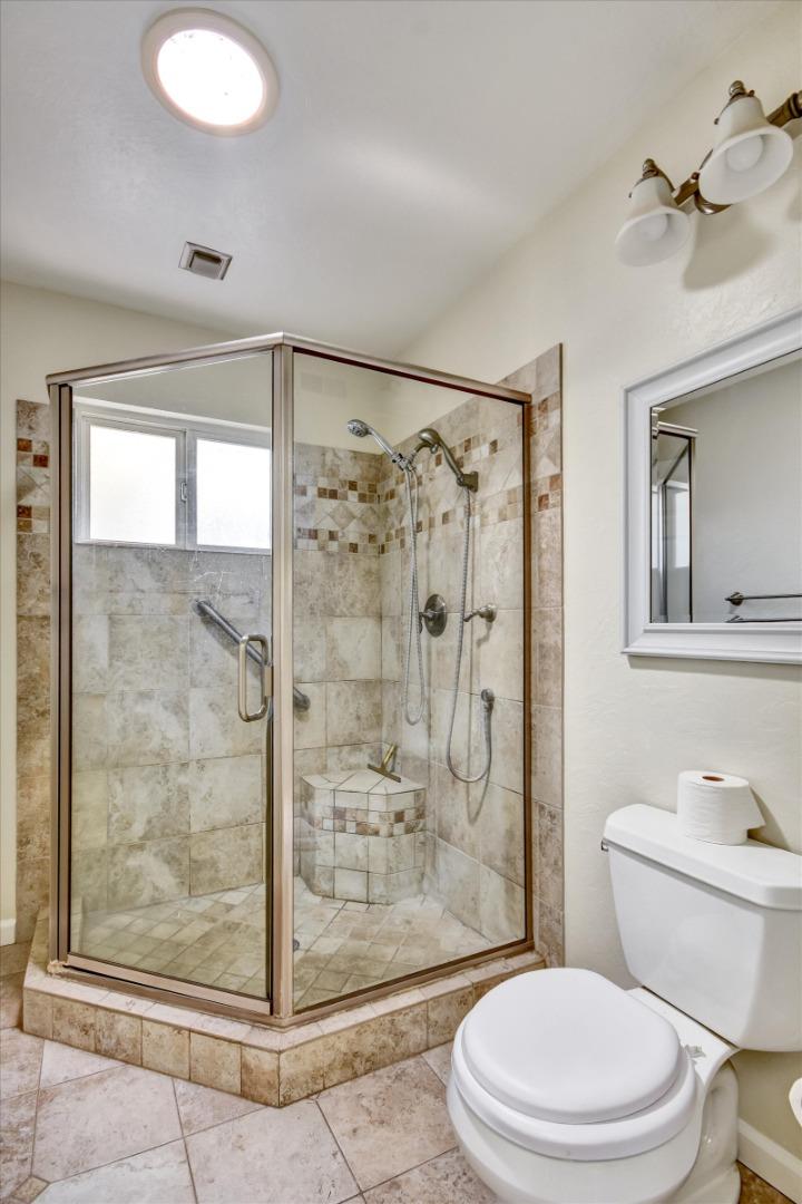 Detail Gallery Image 19 of 35 For 1543 Willowbrook Dr, San Jose,  CA 95118 - 4 Beds | 2/1 Baths