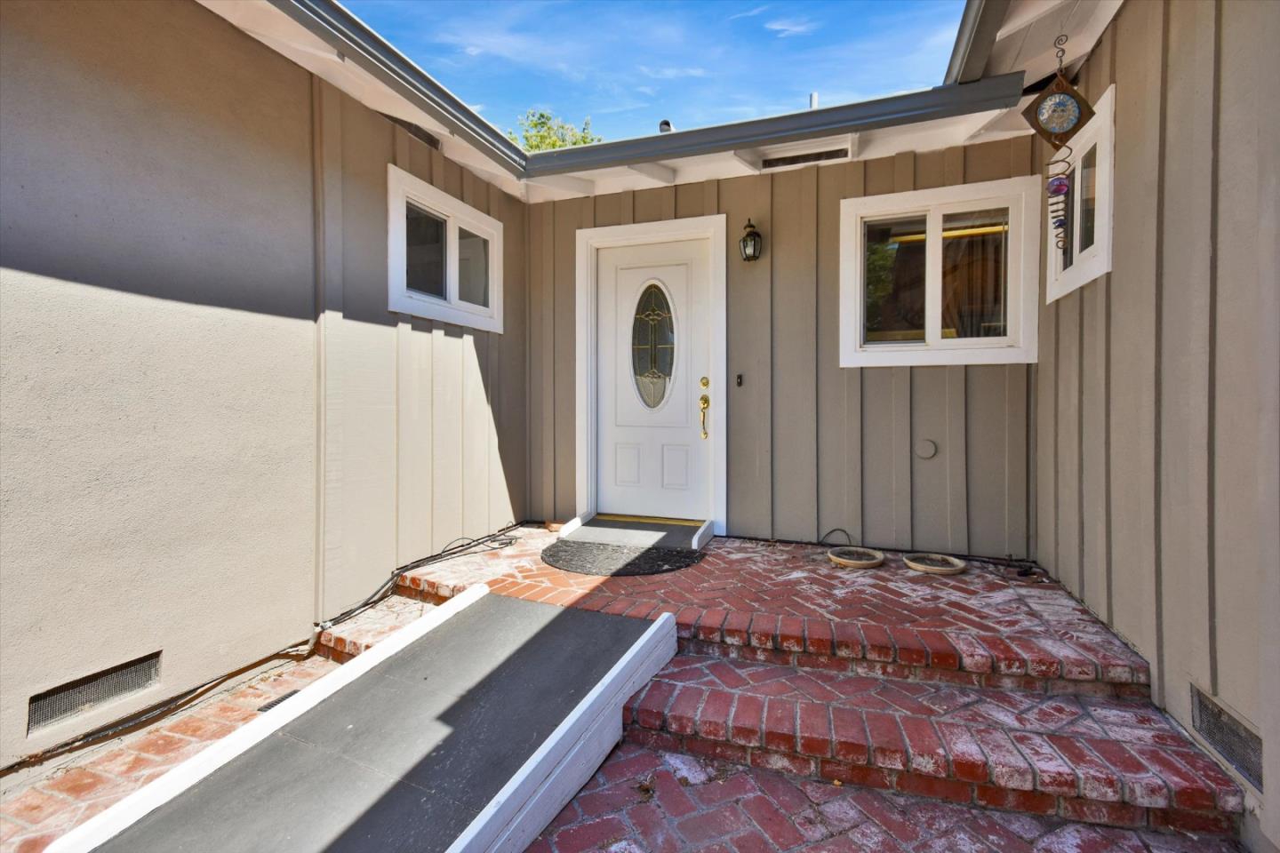 Detail Gallery Image 4 of 35 For 1543 Willowbrook Dr, San Jose,  CA 95118 - 4 Beds | 2/1 Baths