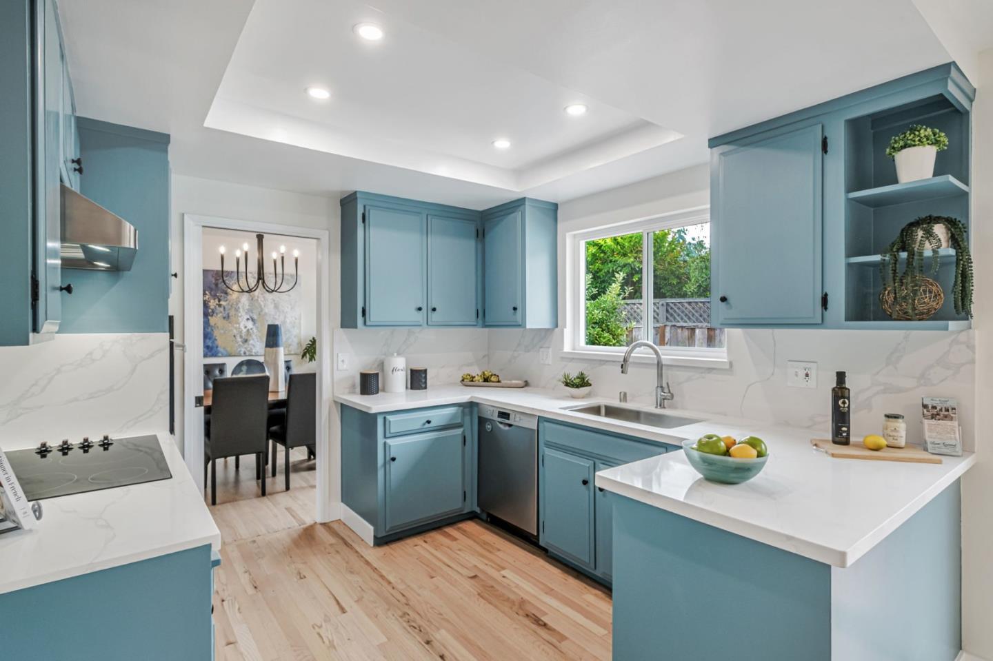 Detail Gallery Image 13 of 61 For 239 Segre Pl, Santa Cruz,  CA 95060 - 4 Beds | 3 Baths