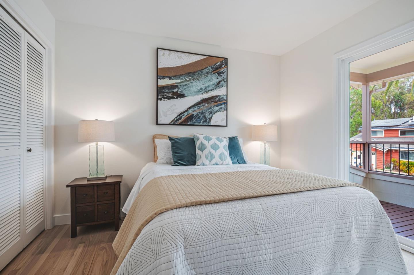 Detail Gallery Image 20 of 61 For 239 Segre Pl, Santa Cruz,  CA 95060 - 4 Beds | 3 Baths