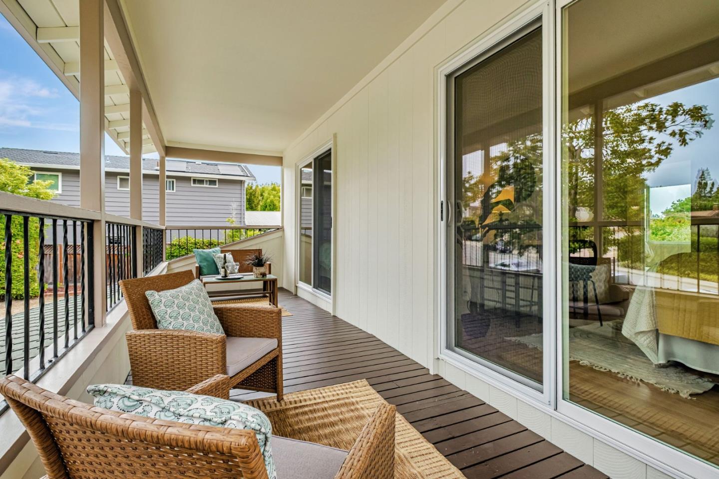 Detail Gallery Image 33 of 61 For 239 Segre Pl, Santa Cruz,  CA 95060 - 4 Beds | 3 Baths