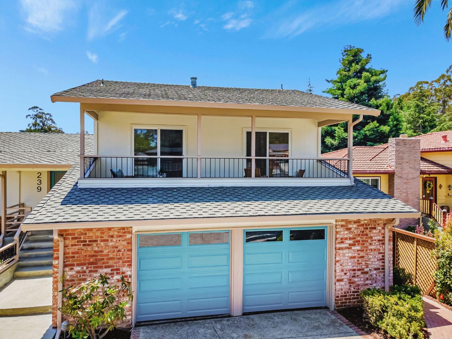 Detail Gallery Image 39 of 61 For 239 Segre Pl, Santa Cruz,  CA 95060 - 4 Beds | 3 Baths
